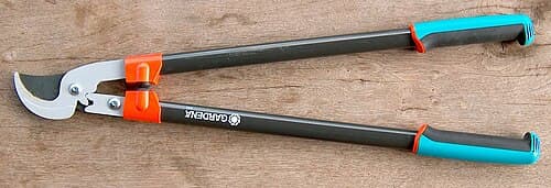#3 Corona BP 3180D Bypass Loppers — Top 10 Garden Tools That Make Weekend Warriors Look Professional