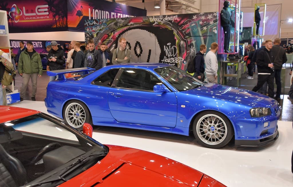 #3 Nissan Skyline R34 GT-R — Top 10 Cars That Became Legends Before Their Time