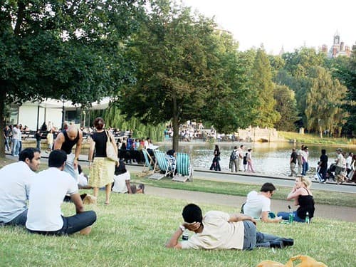 #8 Hyde Park — Top 10 Things to Do in London