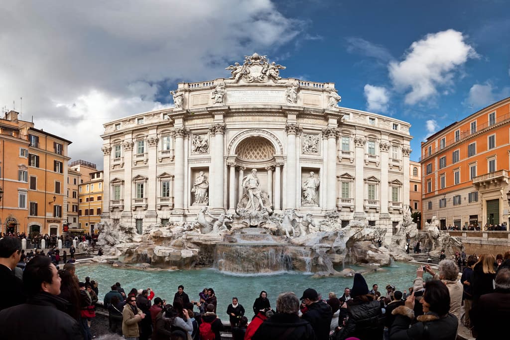 #7 Trevi Fountain — Top 10 Things to Do in Rome