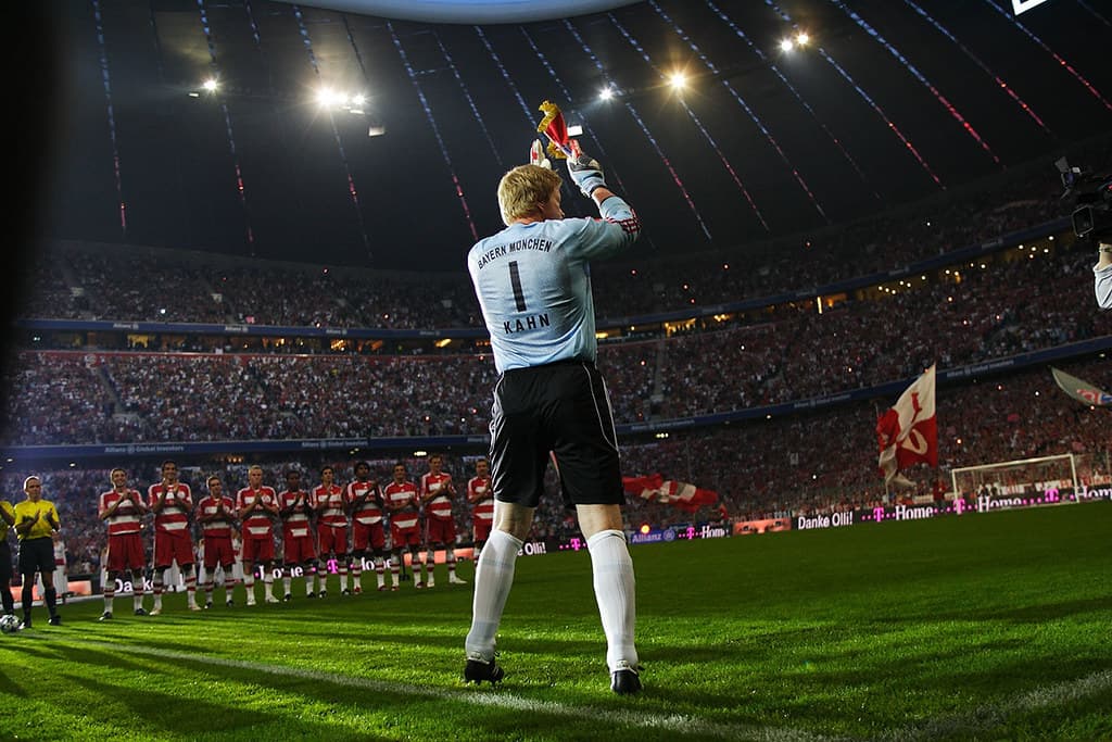 #4 Oliver Kahn — Top 10 Greatest Goalkeepers in Football History