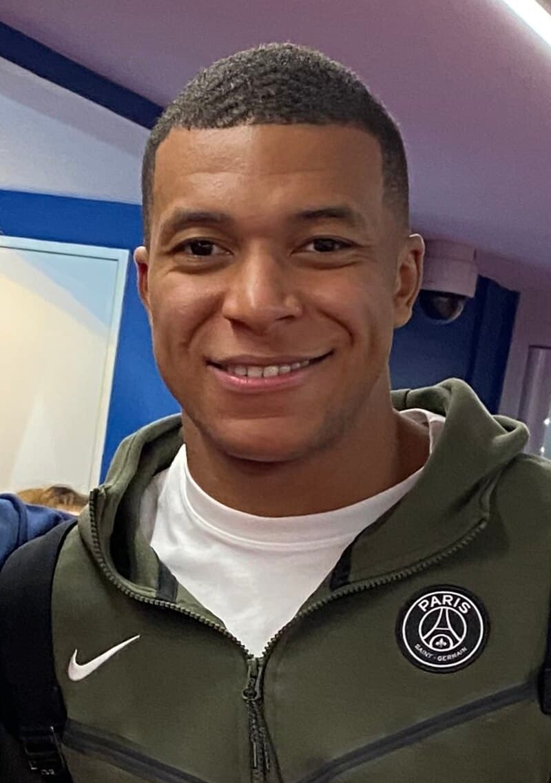 #2 Kylian Mbappé — PSG to Real Madrid (2024) — Free + €150M bonuses — Top 10 Most Expensive Football Transfers Ever