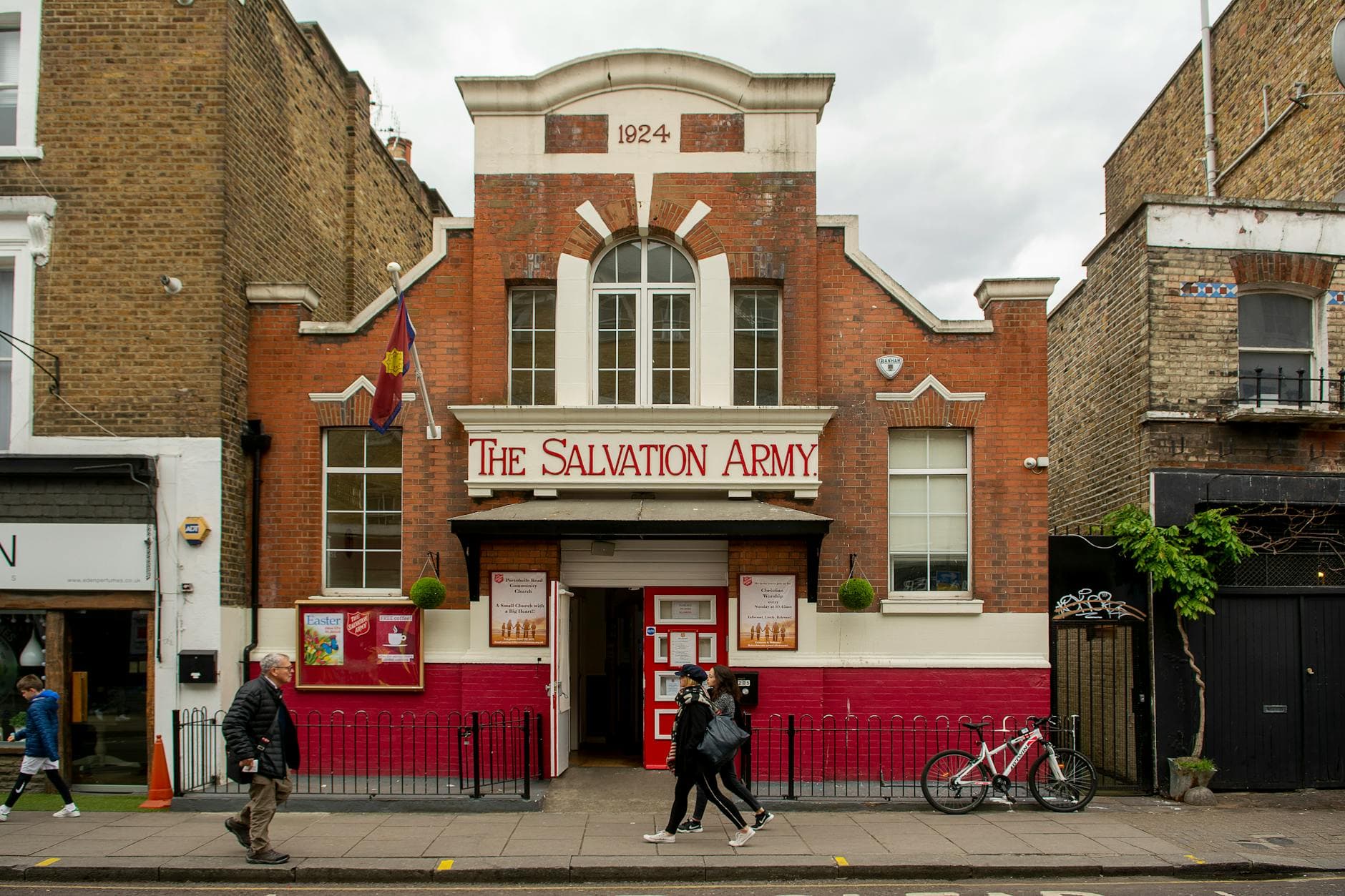 #6 The Salvation Army — Top 10 Christian Charities Making the Biggest Impact