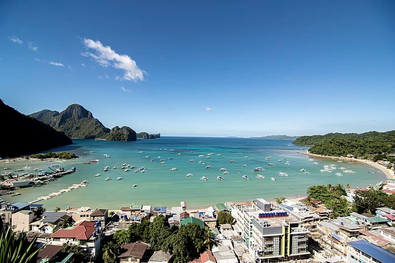#8 El Nido Beach, Palawan, Philippines — Top 10 Best Beaches in the World 2026