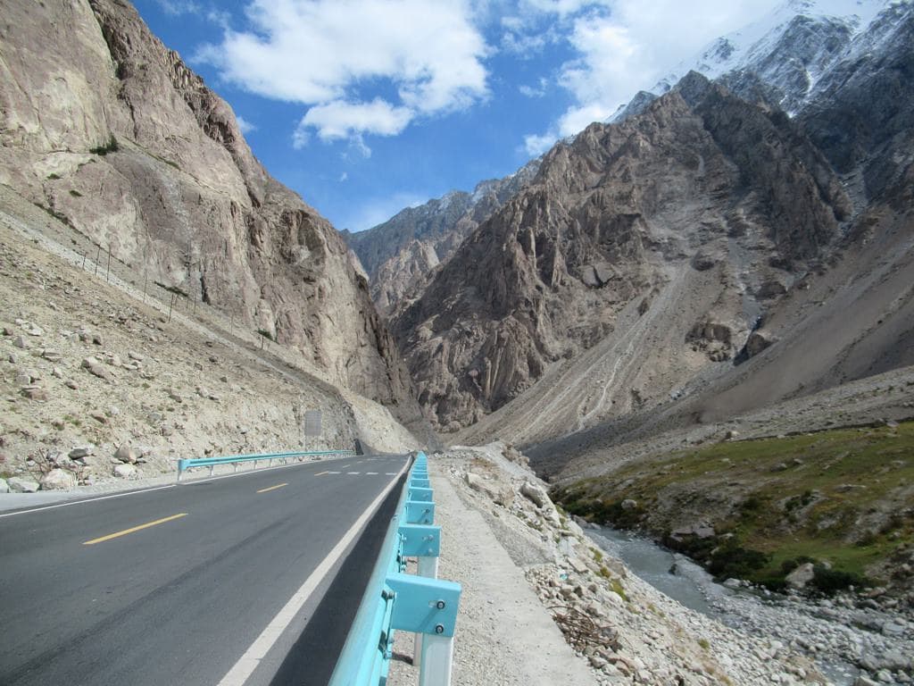 #9 Karakoram Highway, Pakistan/China — Top 10 Road Trips Everyone Should Take Once