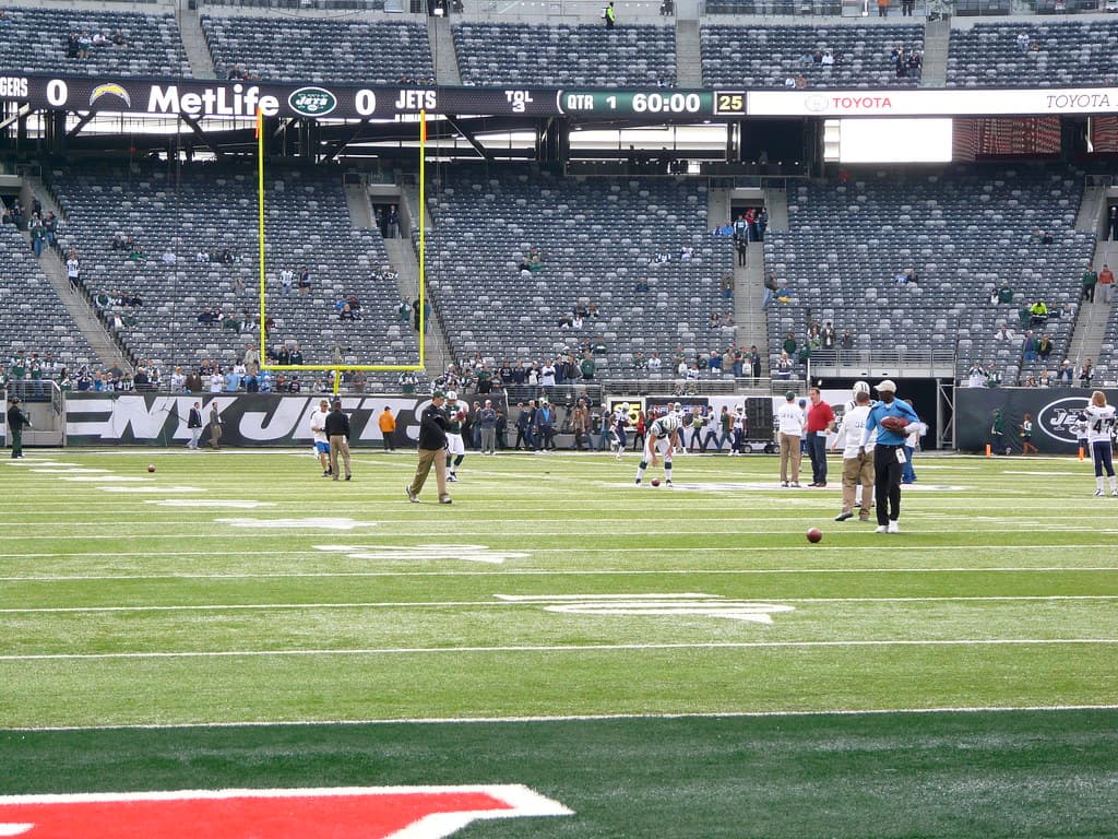 #9 MetLife Stadium — East Rutherford (2026) — Top 10 World Cup Stadiums That Took Our Breath Away