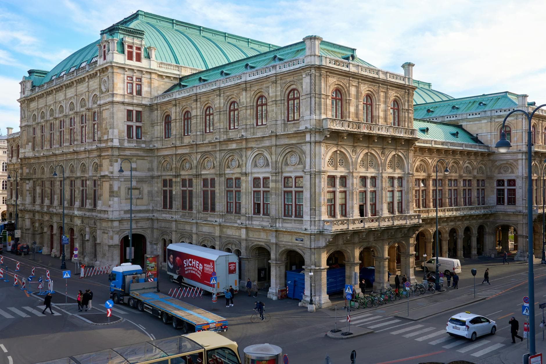 #8 Vienna State Opera — Top 10 Things to Do in Vienna