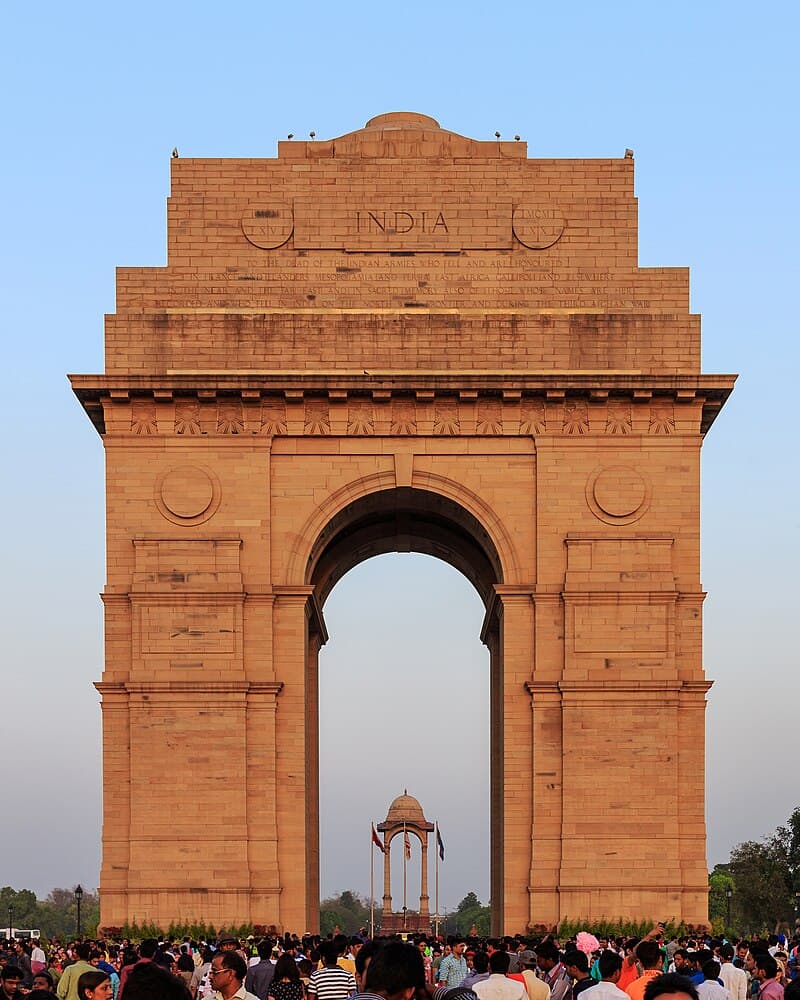 #6 India Gate — Top 10 Experiences in Delhi
