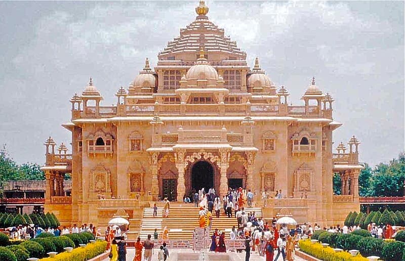 #9 Akshardham Temple — Top 10 Experiences in Delhi