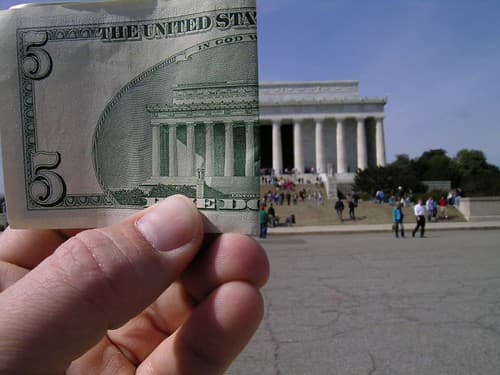 #2 Lincoln Memorial — Top 10 Things to Do in Washington DC