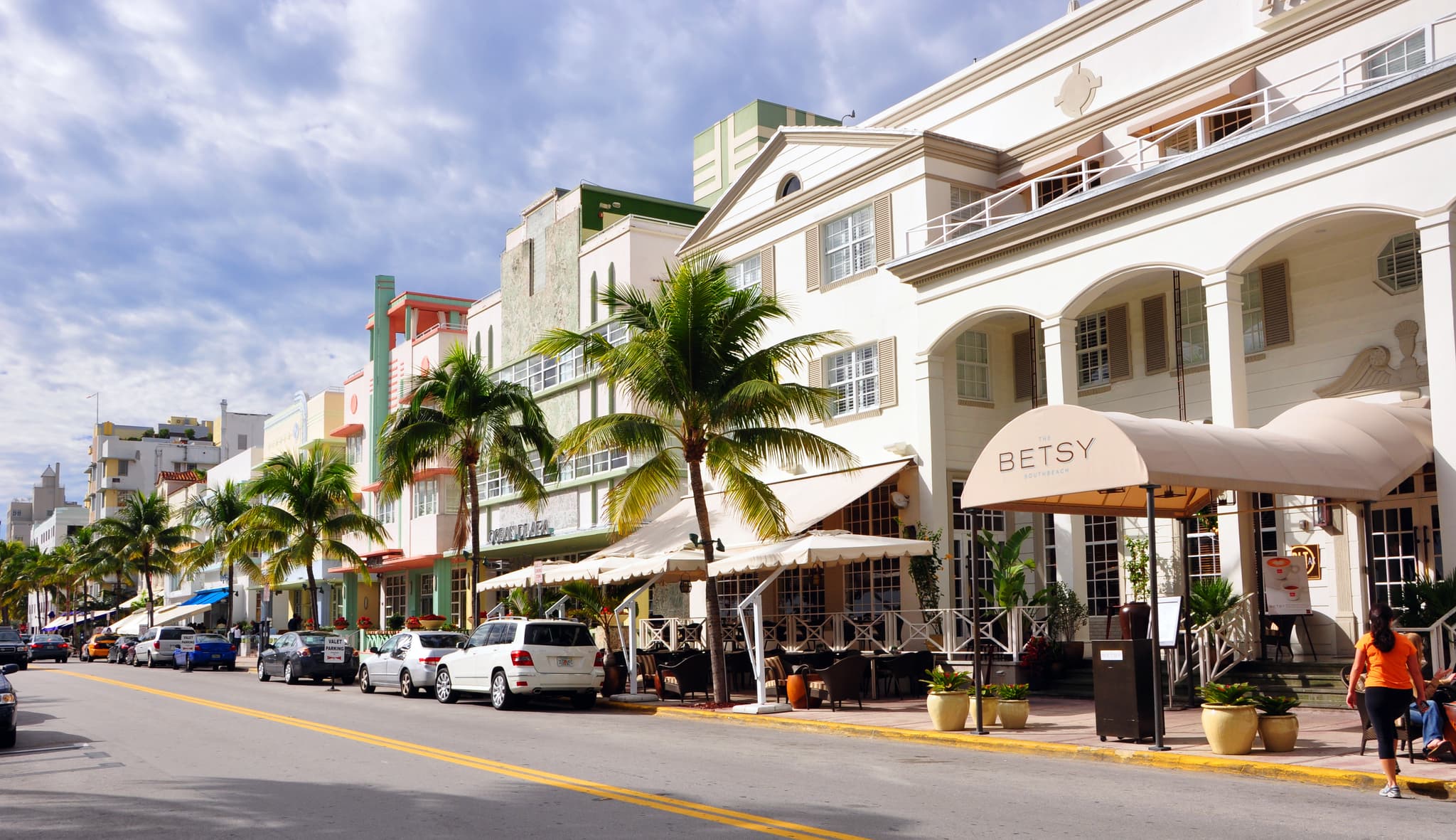 #1 South Beach — Top 10 Things to Do in Miami