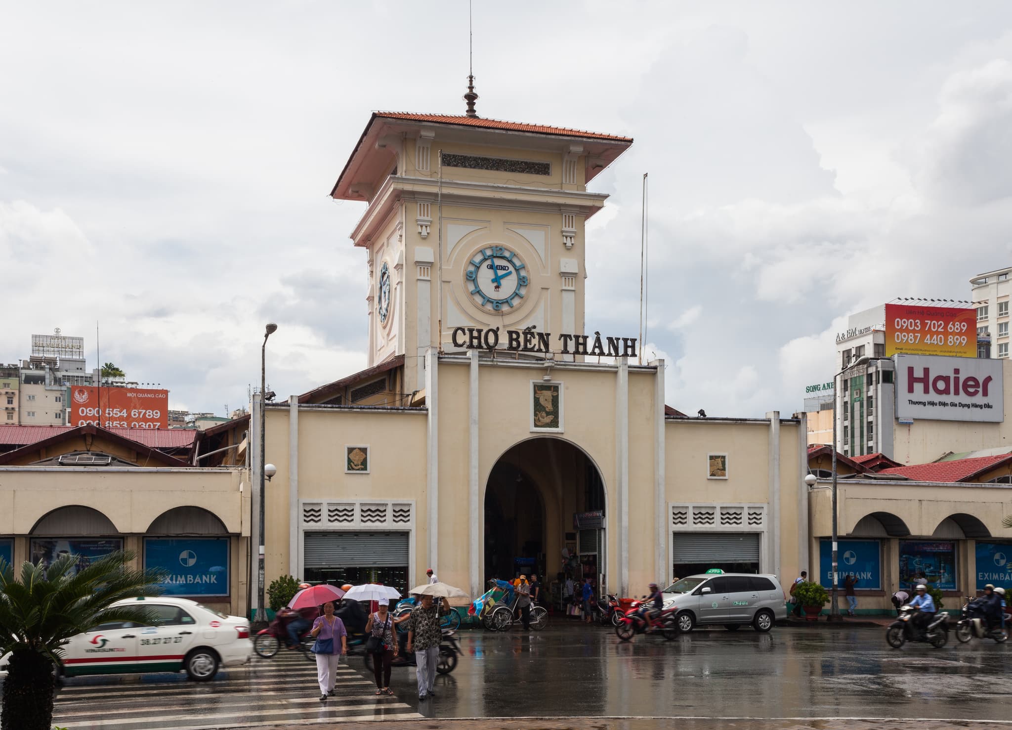 #3 Ben Thanh Market — Top 10 Things to Do in Ho Chi Minh City