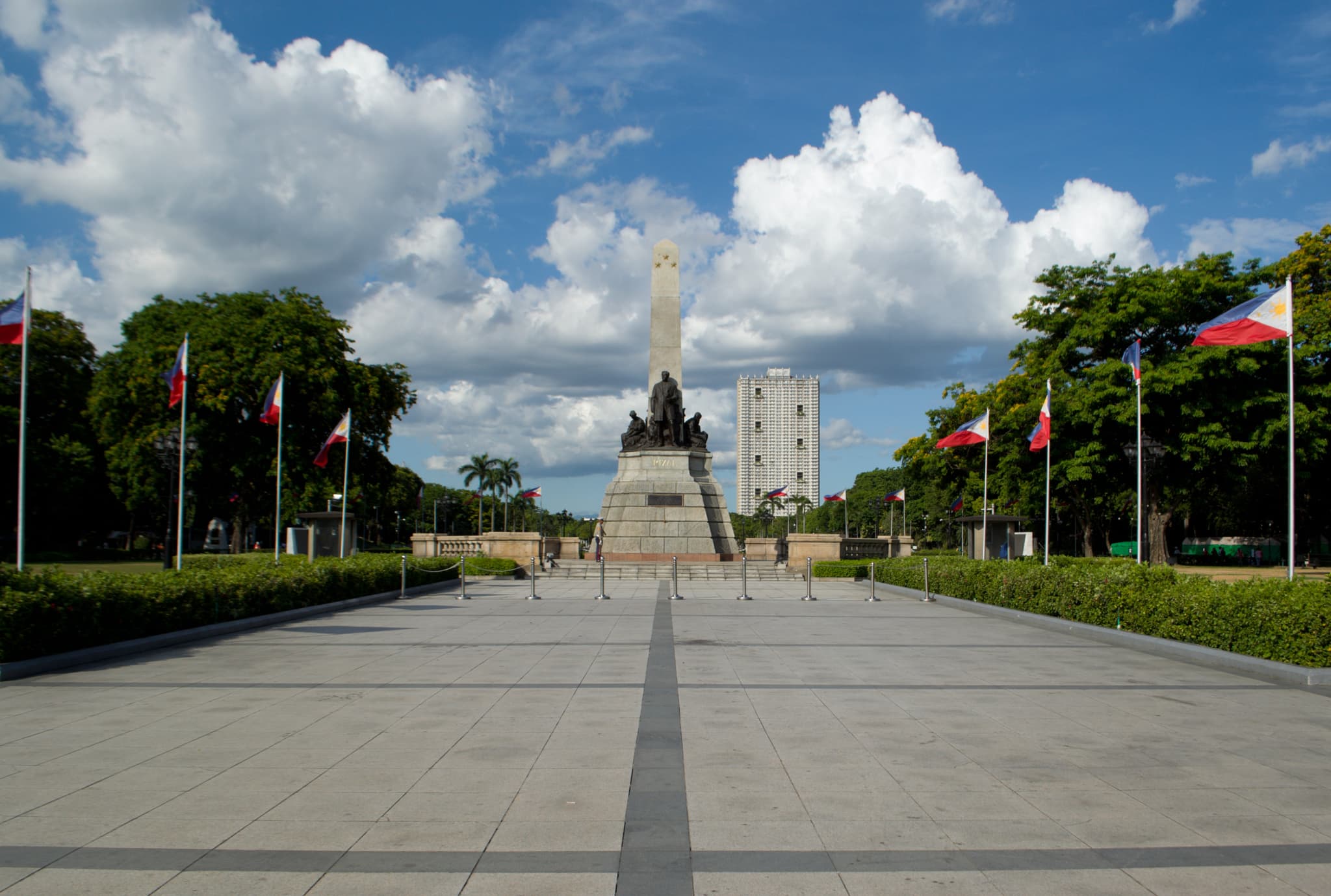#2 Rizal Park (Luneta) — Top 10 Things to Do in Manila