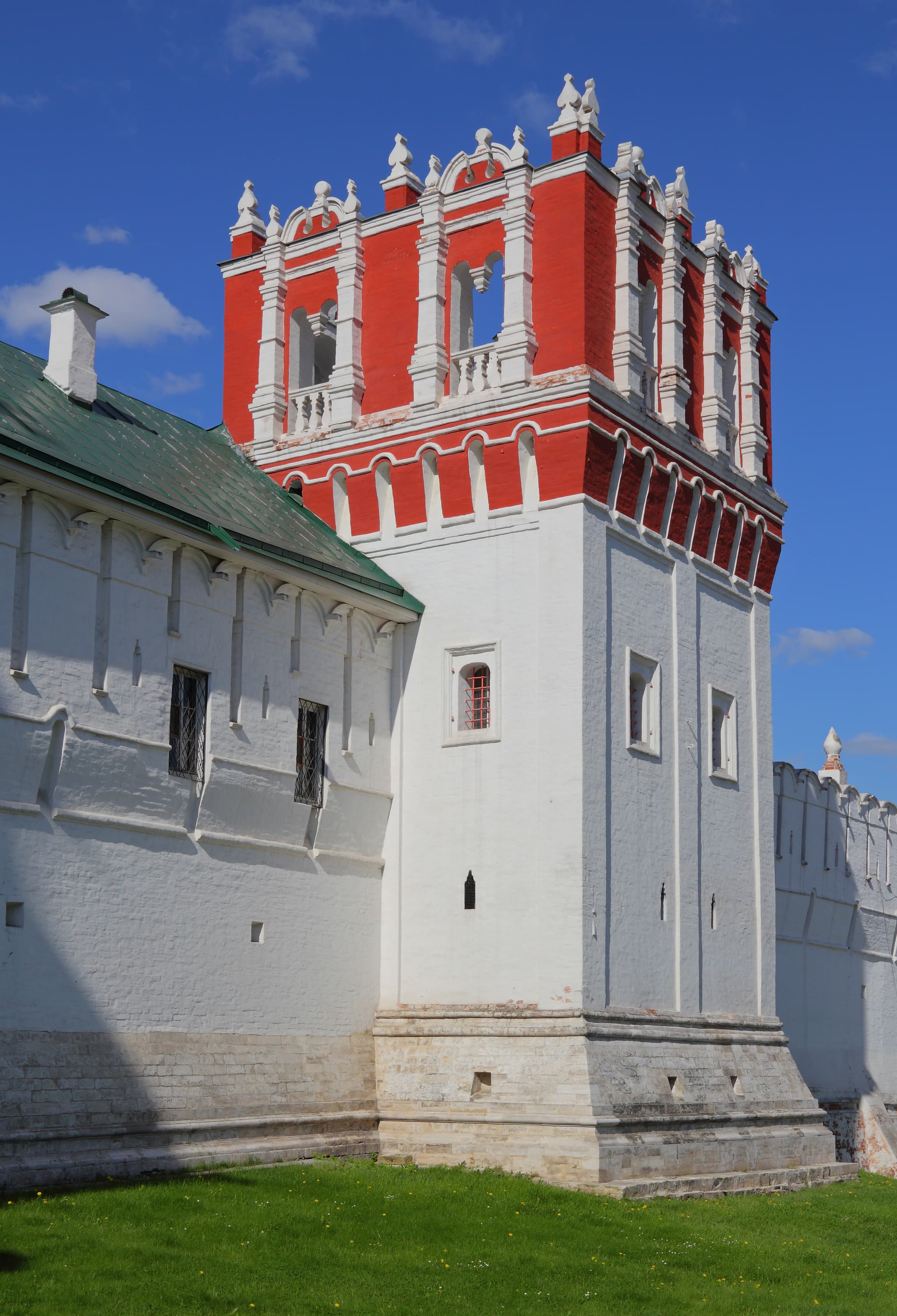 #10 Novodevichy Convent — Top 10 Things to Do in Moscow: Icons, Hidden Gems & Local Favorites (2026 Travel Guide)