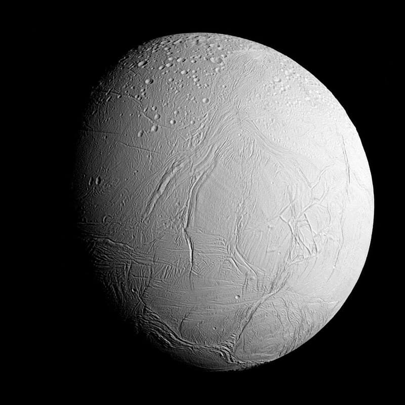 #5 Water on Enceladus — An Ocean Spraying Into Space — Top 10 Mind-Blowing Space Discoveries That Rewrote the Universe
