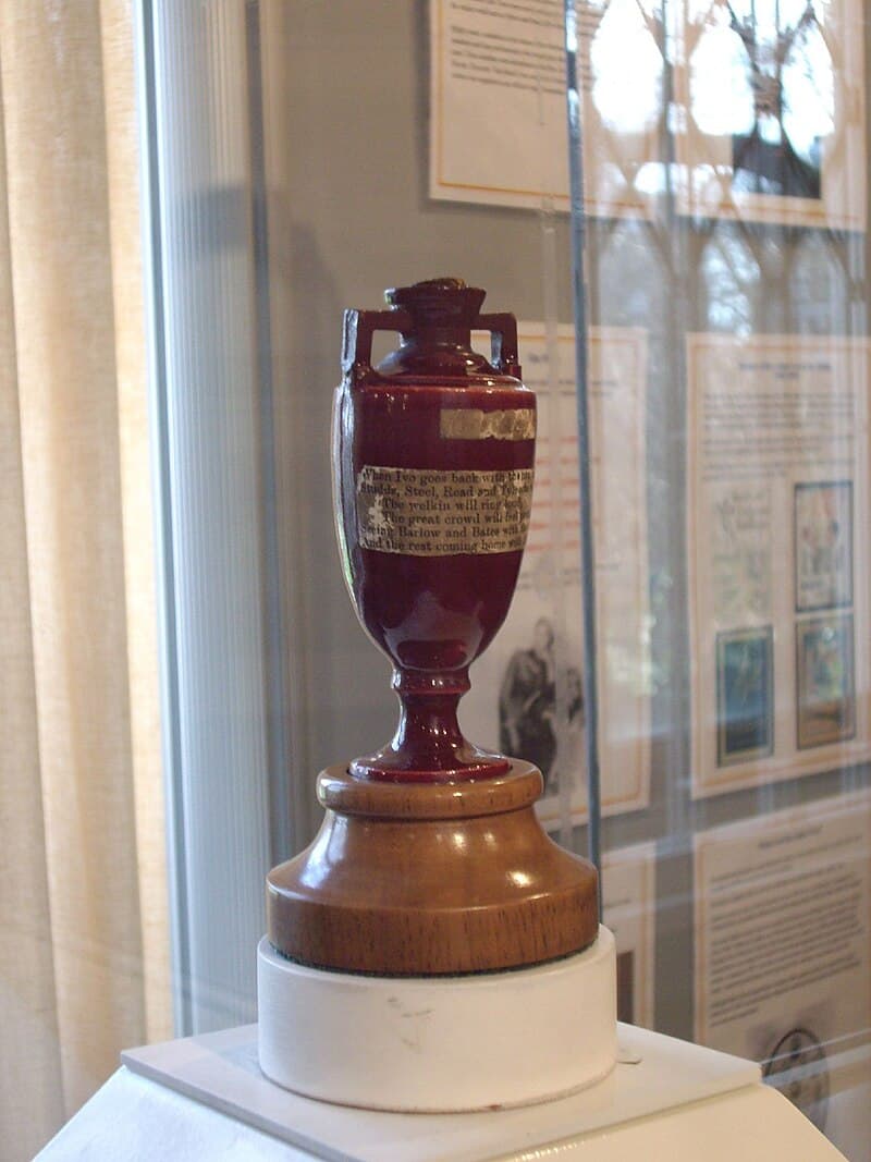 #8 The Ashes 2005 — England vs Australia — Top 10 Most Watched Sports Events of All Time (by Global Viewers)