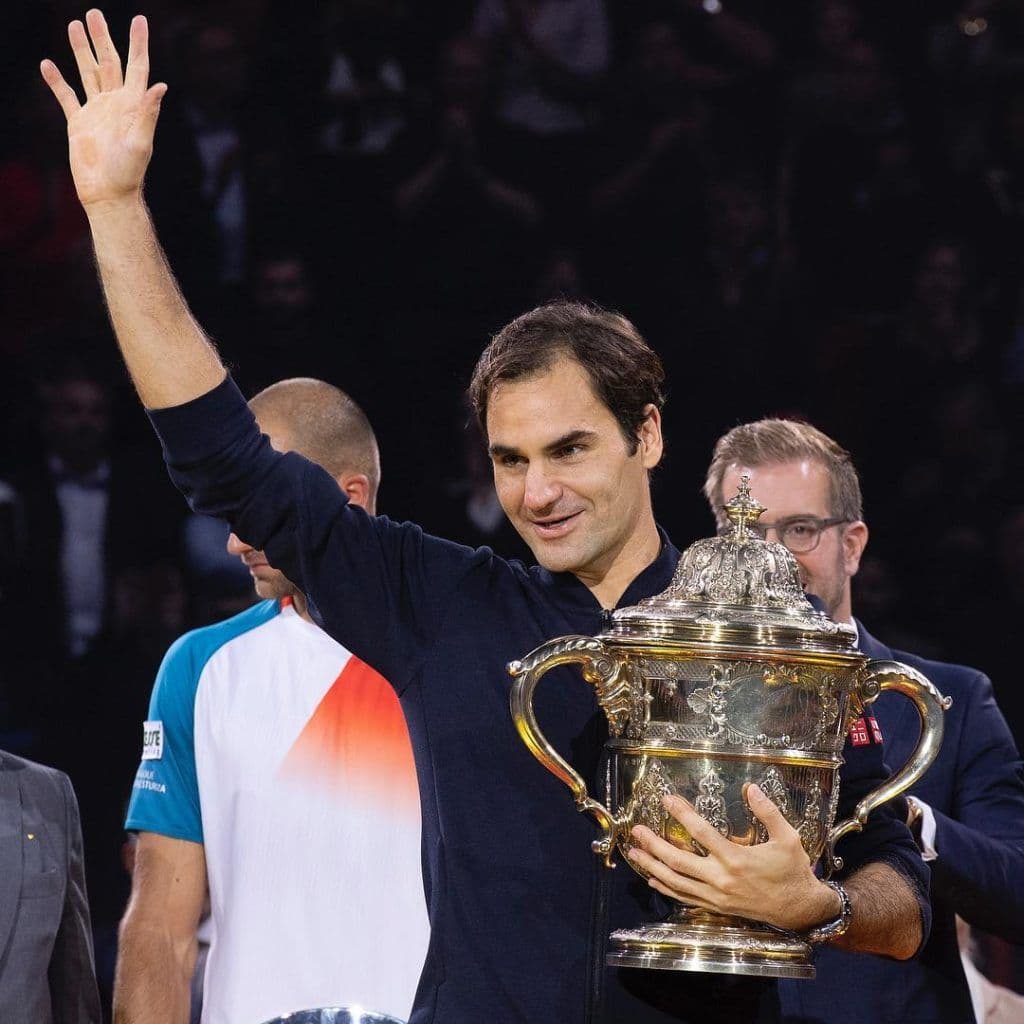 #9 Roger Federer — ~$900 Million — Top 10 Richest Athletes of All Time — Who Made the Most Money in Sports History
