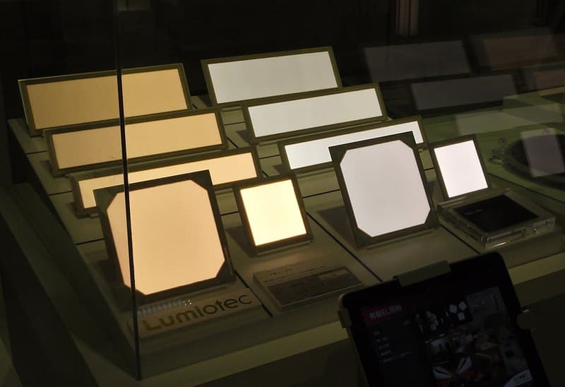 #10 LG Display starts mass-producing LTPO-like 1 Hz LCD displays for laptops — Top 10 Tech Stories of March 24, 2026: DOGE Lawsuit, AI Agents & Wildfire Roads