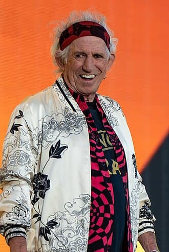 #6 Keith Richards — Top 10 Greatest Guitarists of All Time