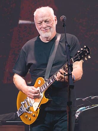 #9 David Gilmour — Top 10 Greatest Guitarists of All Time