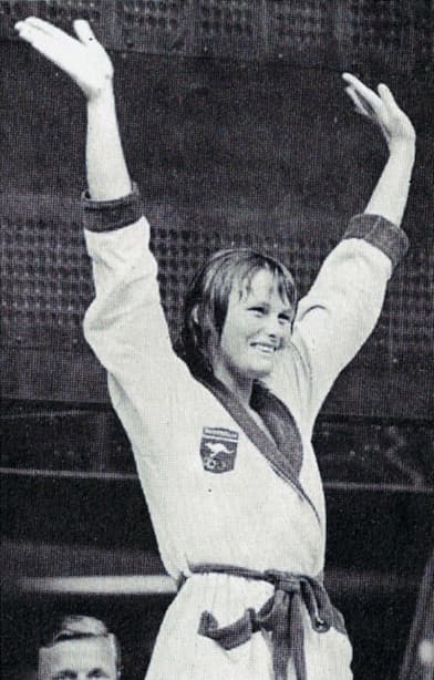#5 Shane Gould — Top 10 Greatest Olympic Swimmers of All Time