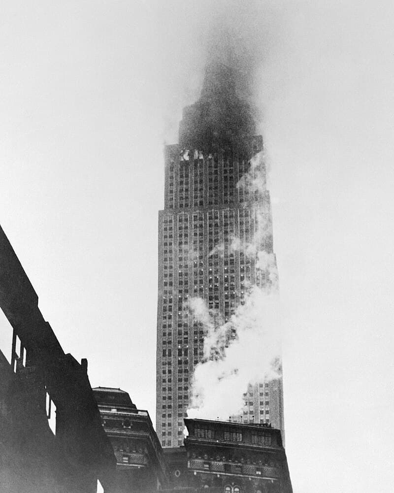 #6 Empire State Building, New York — Top 10 Most Iconic Buildings in the World That Define Their Cities