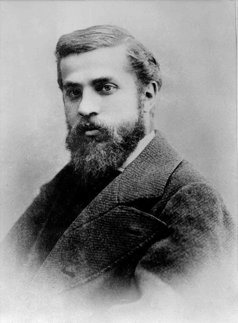 #2 Antoni Gaudi — Top 10 Greatest Architects in History