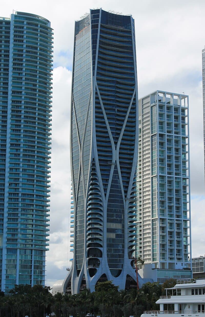 #7 One Thousand Museum, Miami — Top 10 Most Breathtaking Futuristic Buildings on Earth