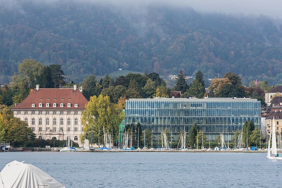 #1 Swiss Re — Top 10 Swiss Reinsurance Giants