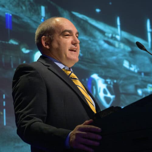 #4 We got an audience with the "Lunar Viceroy" to talk how NASA will build a Moon base — 10 Must-Read Ars Technica Stories Today — March 26, 2026 (AI, NASA, Nintendo & More)
