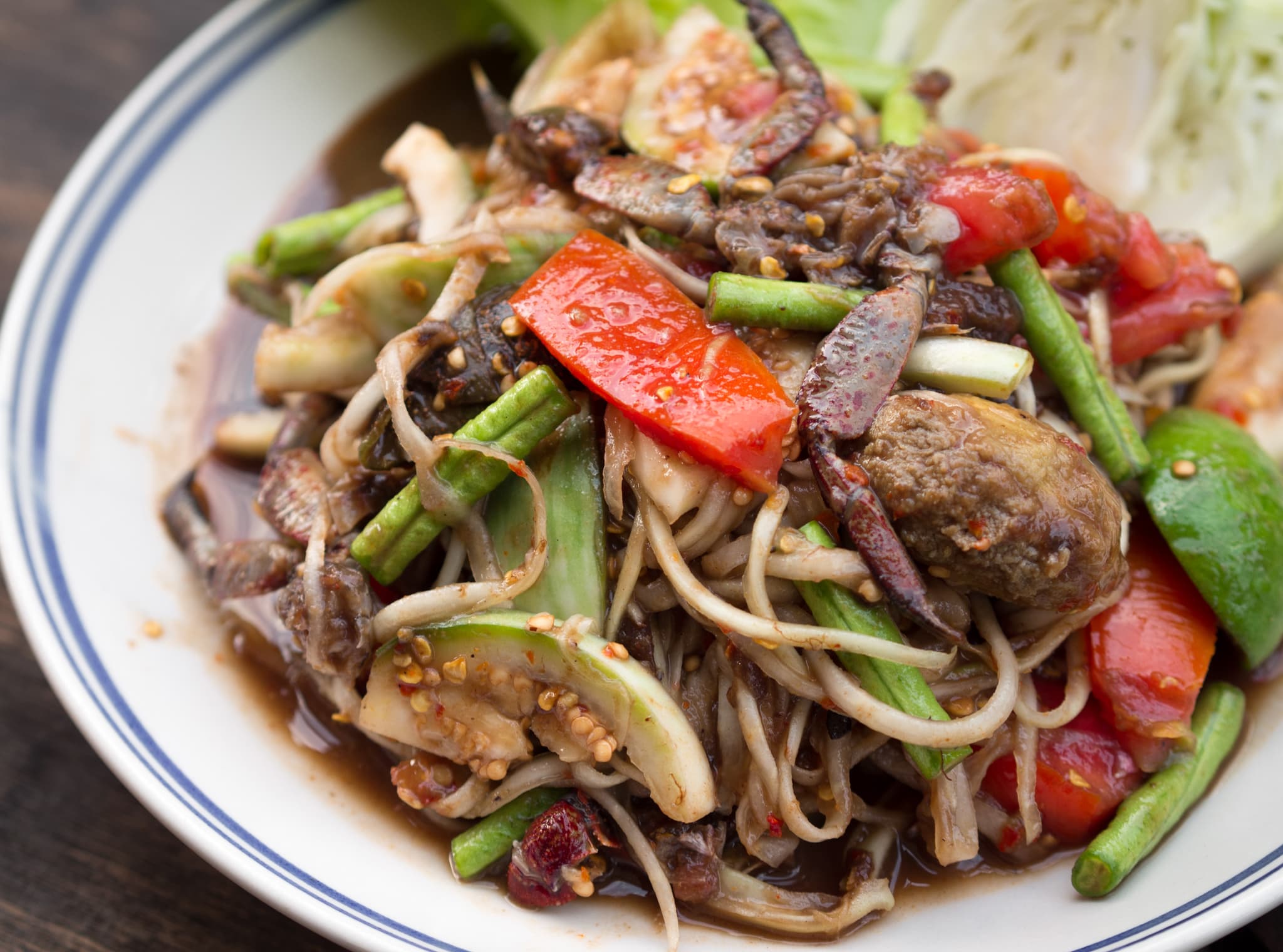 #2 Som Tum (Green Papaya Salad) — Top 10 Best Thai Street Food Dishes