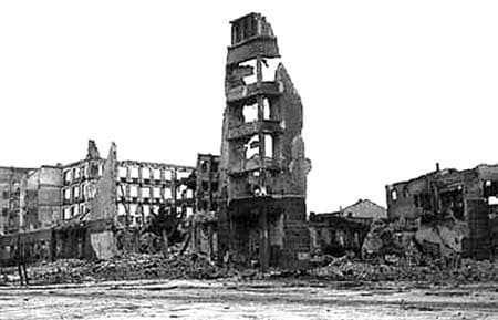 #4 Battle of Stalingrad (1942-43) — Top 10 Most Decisive Battles in History