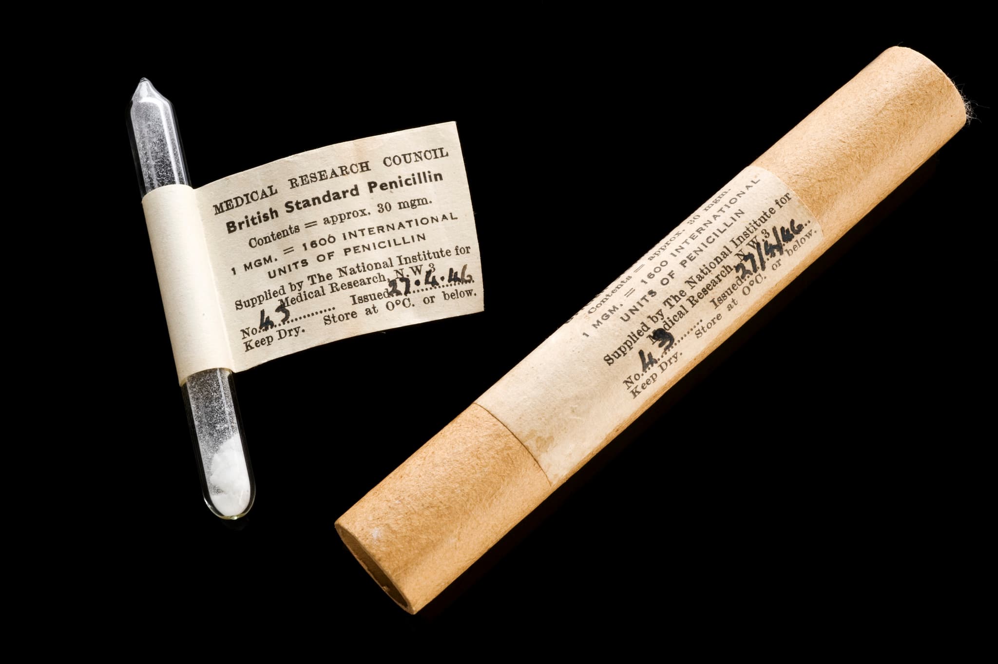 #9 Penicillin: Discovery of Antibiotics (Fleming, 1928) — Top 10 Scientific Discoveries That Changed Everything