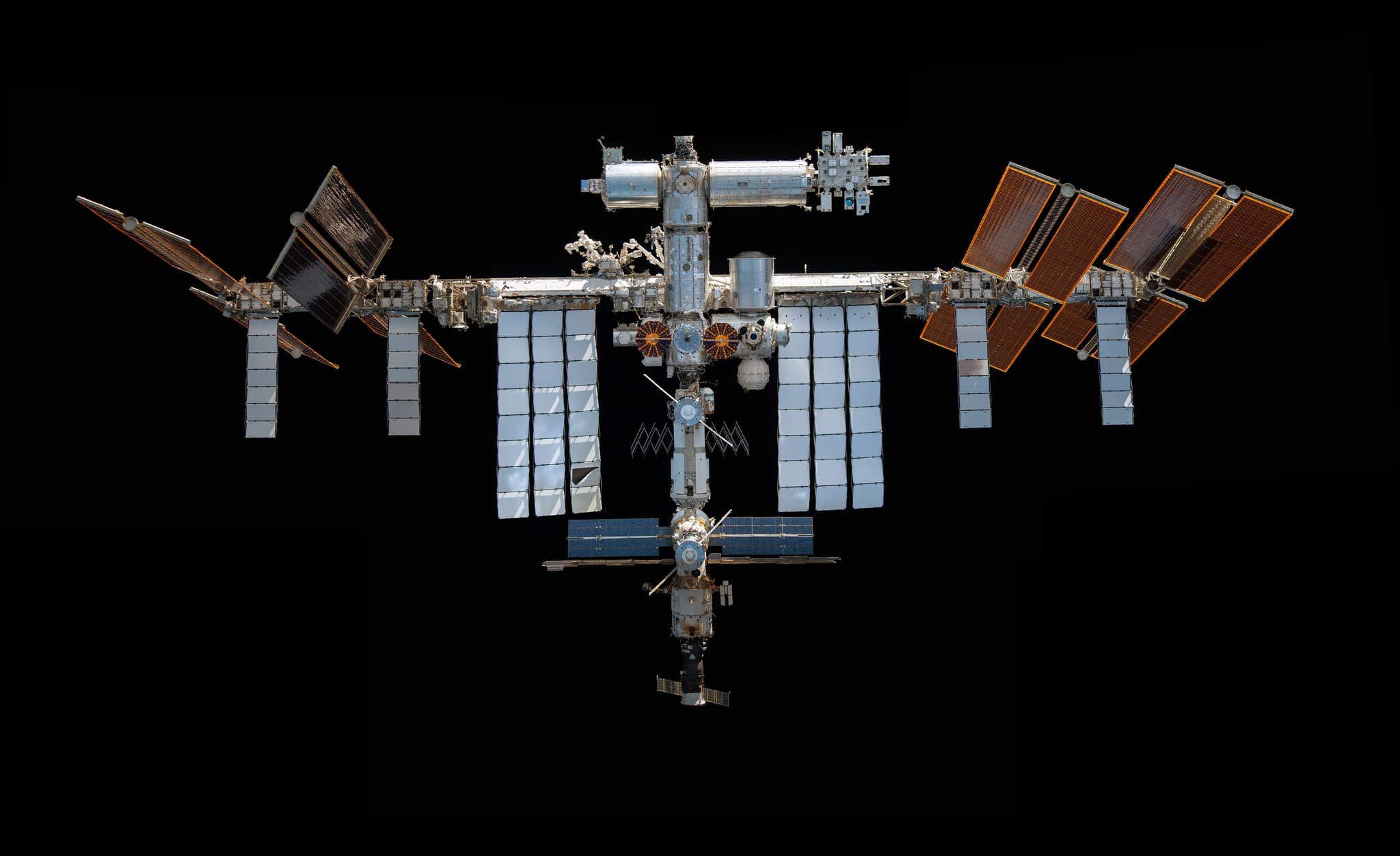 #6 International Space Station (15 nations, 1998–present) — Top 10 Space Missions That Rewrote History