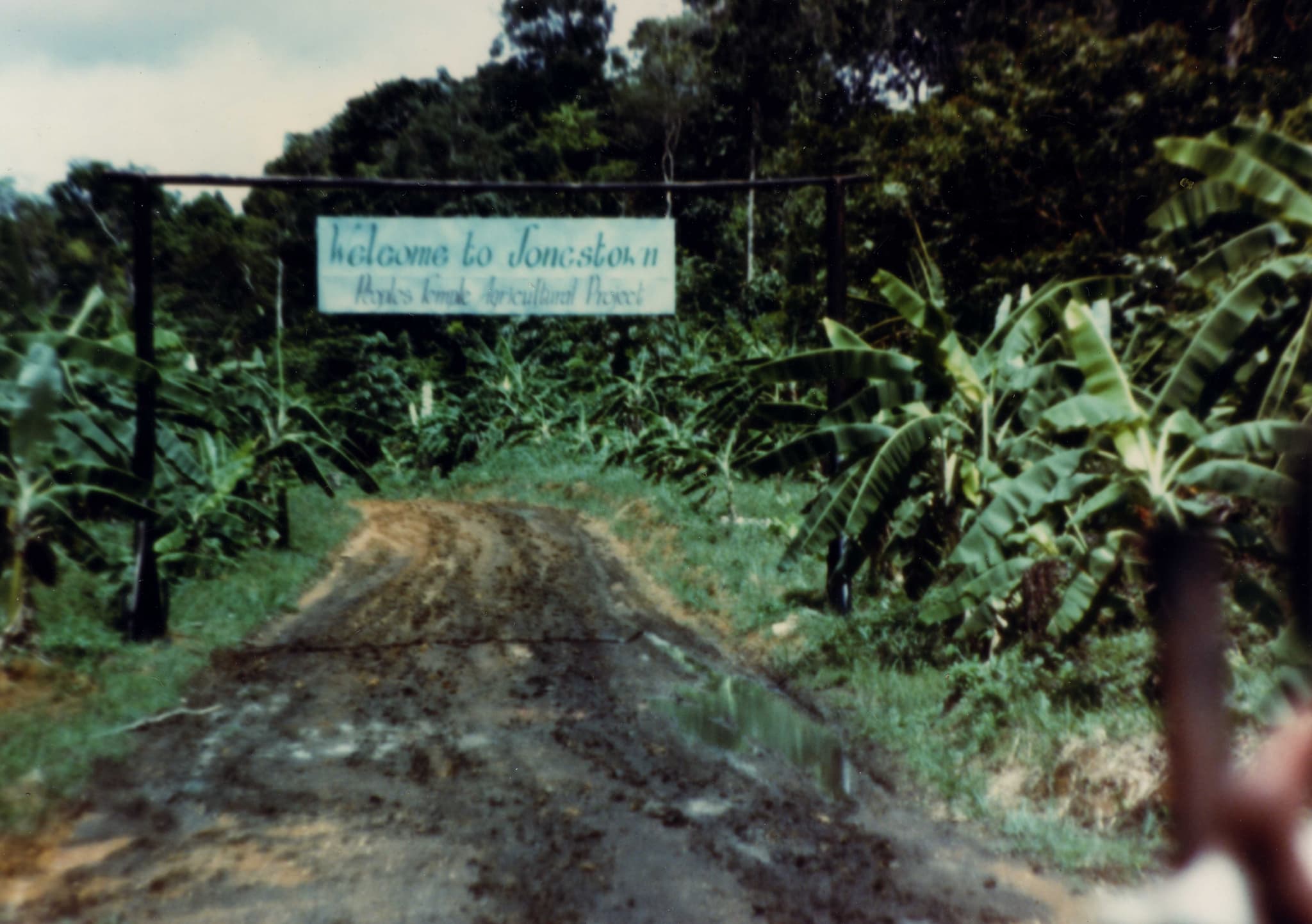 #1 Peoples Temple (Jim Jones) — Top 10 Most Infamous Cults in History