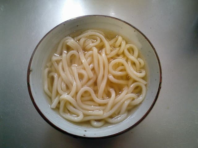 #10 Udon — Top 10 Best Japanese Dishes