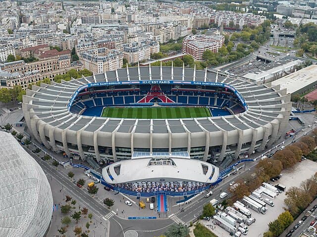 #7 Paris Saint-Germain — Top 10 Most Valuable Football Clubs in the World