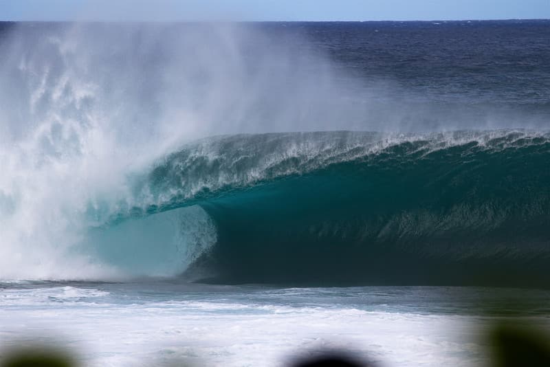 #1 Pipeline, Oahu, Hawaii — Top 10 Best Surf Spots in the World