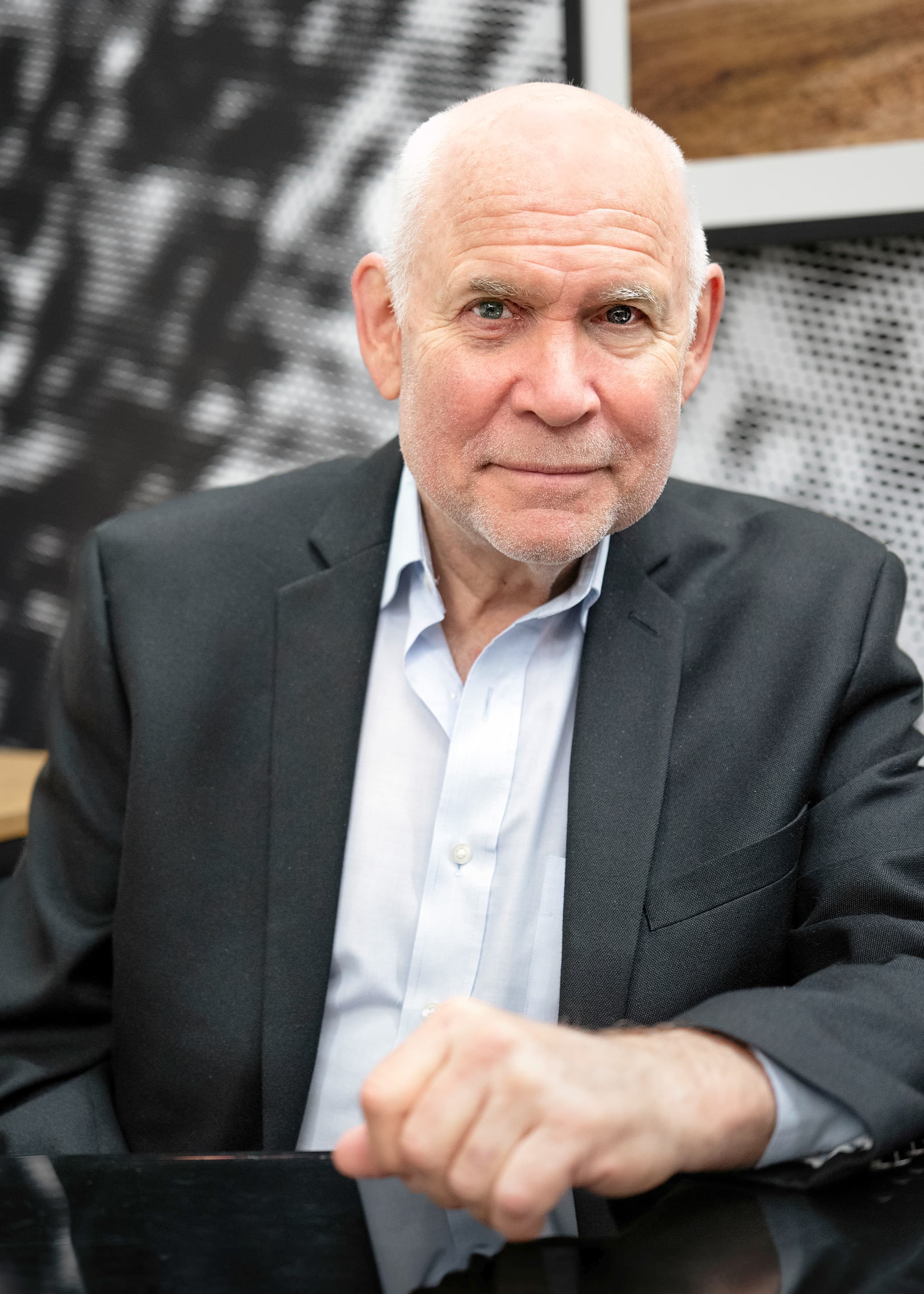 #6 Steve McCurry — Top 10 Most Influential Photographers of All Time
