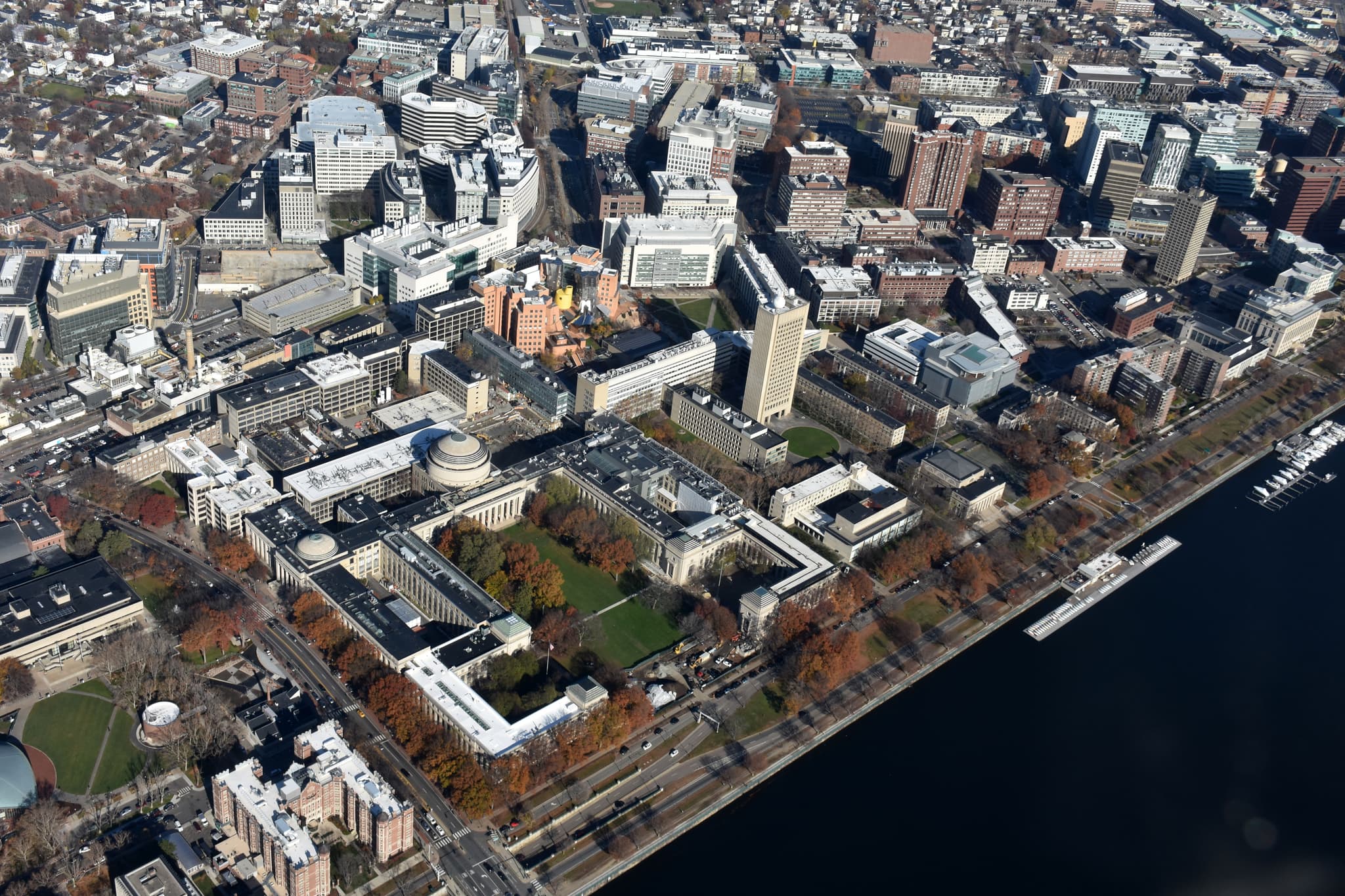 #1 Massachusetts Institute of Technology (MIT) — Top 10 Best Universities in the World