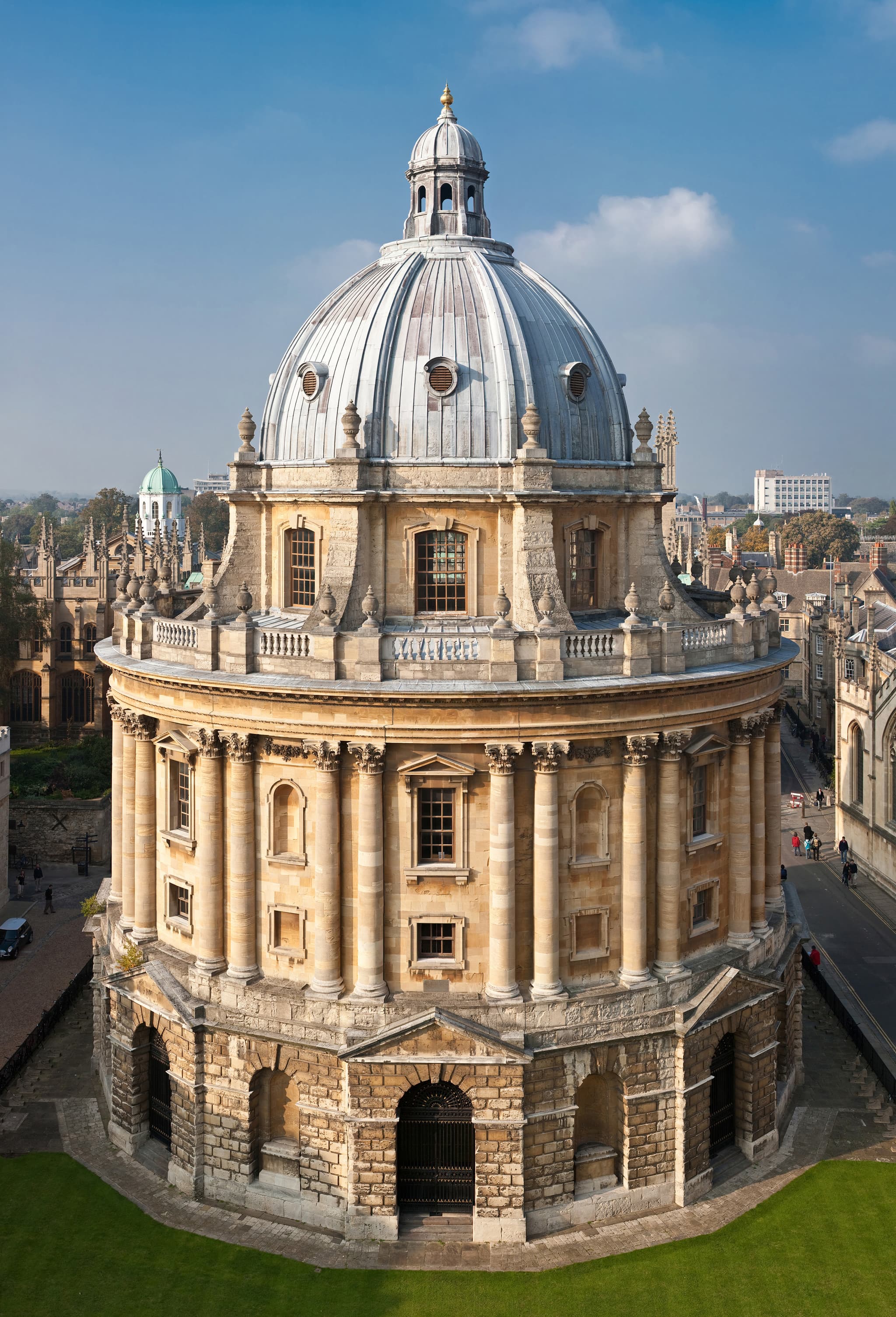 #3 University of Oxford — Top 10 Best Universities in the World
