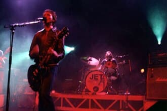 #10 Jet — Top 10 Greatest Australian Rock Bands of All Time