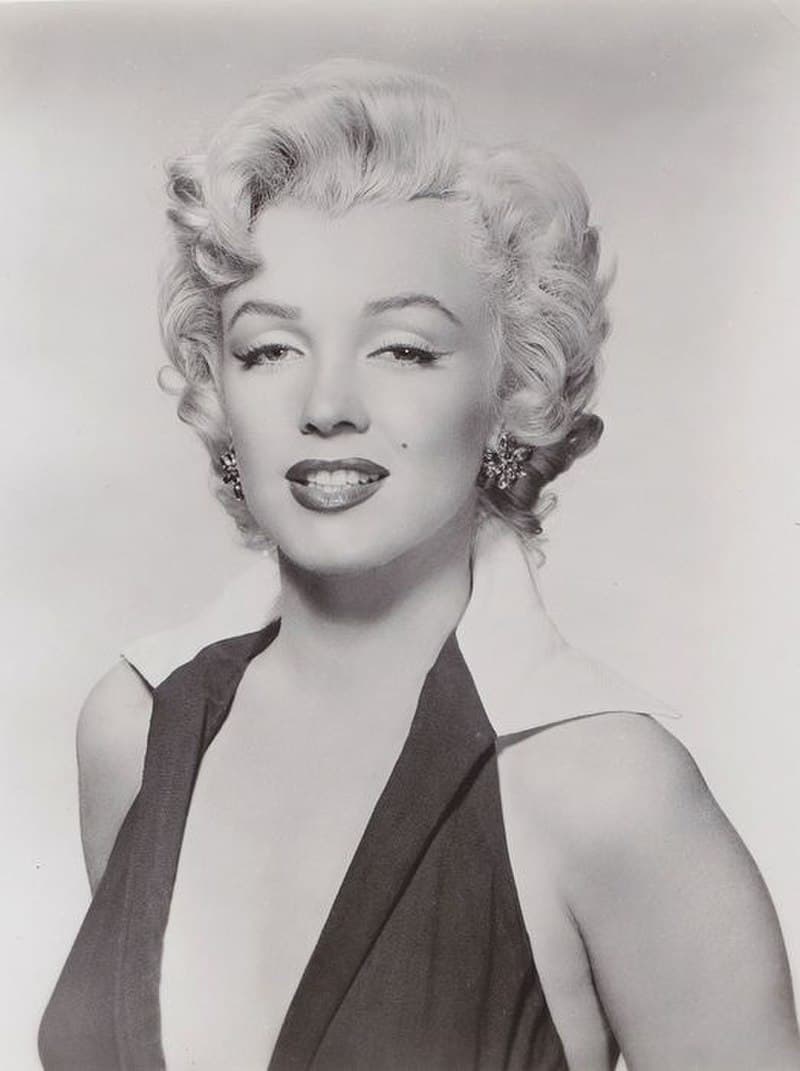 #4 Shot Sage Blue Marilyn — Andy Warhol (1964) — Top 10 Most Expensive Paintings Ever Sold