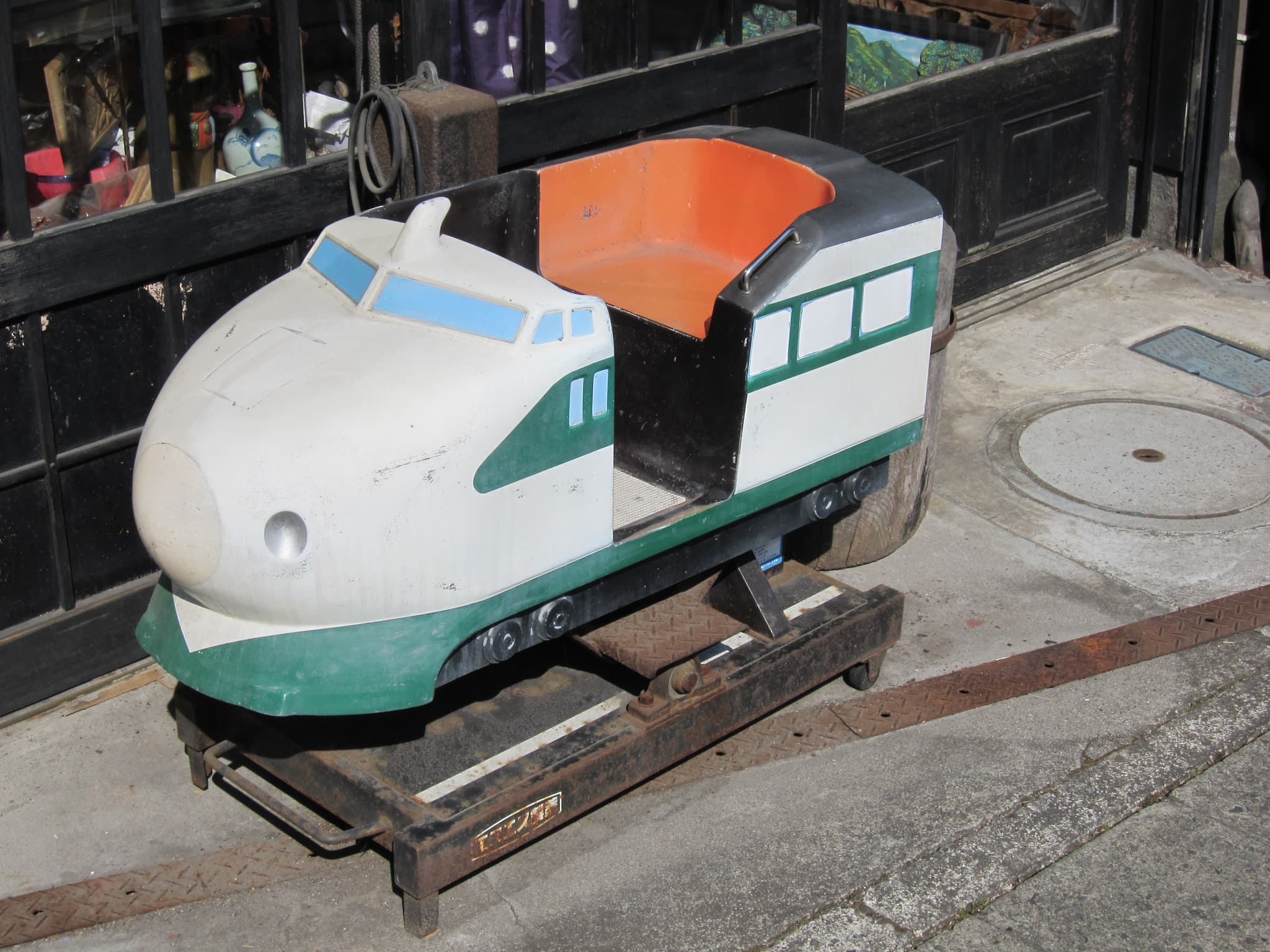 #4 Ride the Shinkansen Bullet Train — Japan Starter Pack: Essential First-Time Visitor Experiences