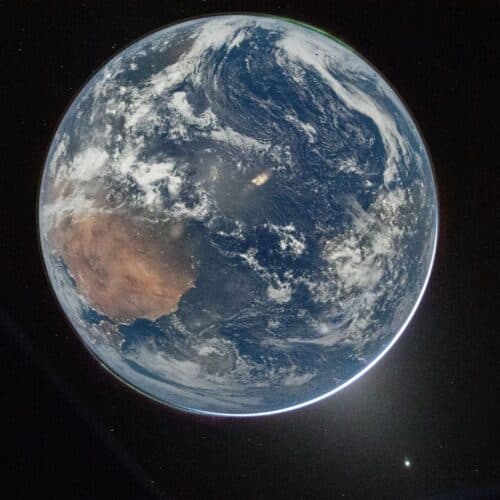#6 As Artemis II zooms to the Moon, everything seems to be going swimmingly — Top 10 Ars Technica — Latest — April 6, 2026