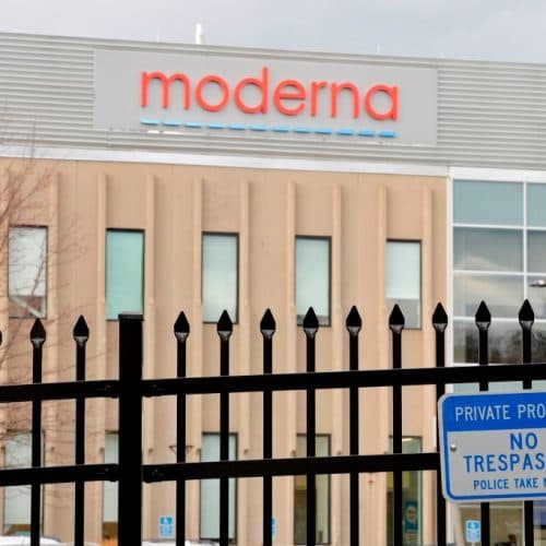 #5 Europe—not US—first to authorize Moderna's combo mRNA flu-COVID vaccine — Top 10 Ars Technica — Latest — April 25, 2026
