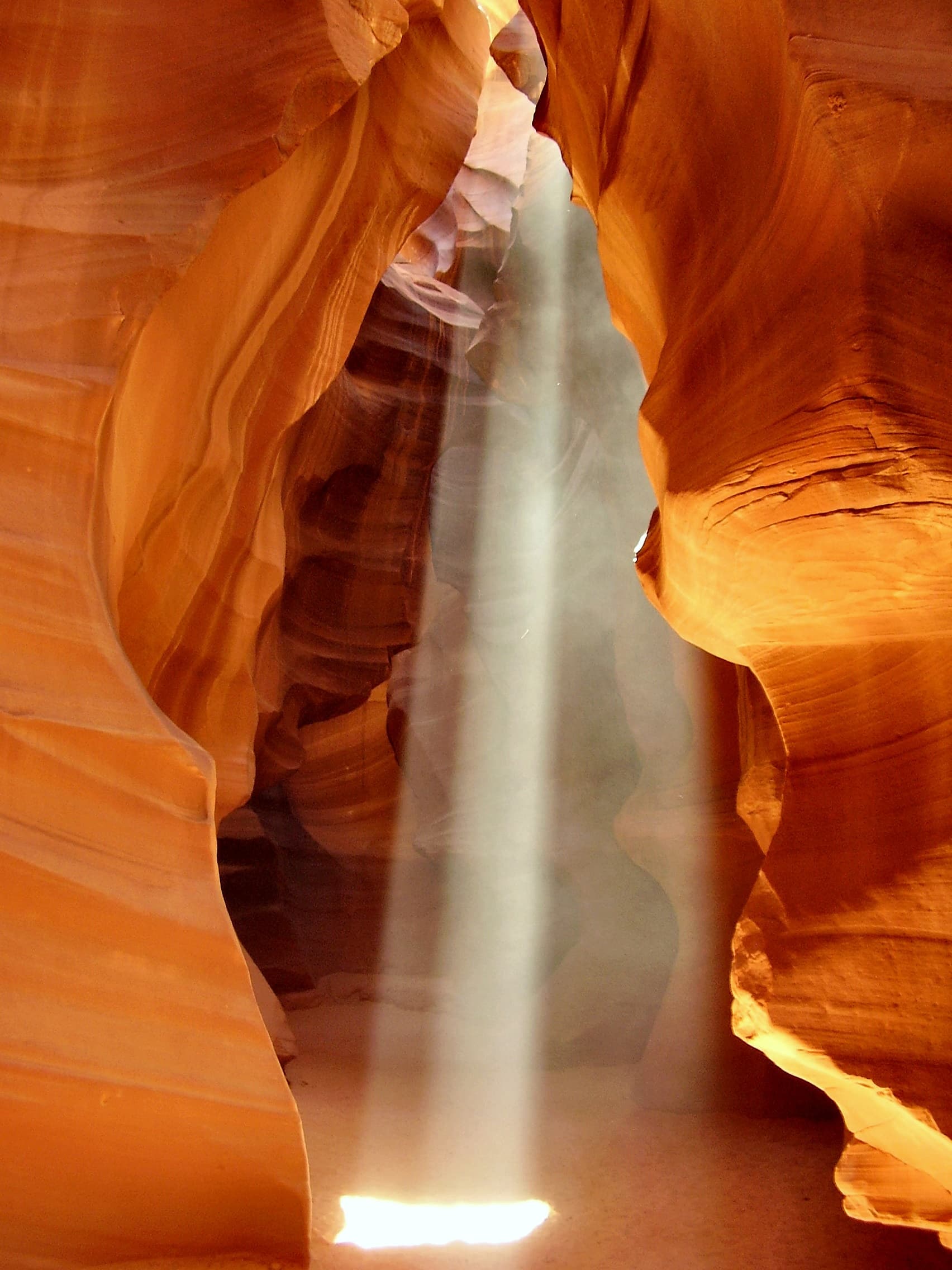 #2 Antelope Canyon, Arizona — Top 10 Most Instagram-Worthy Travel Spots