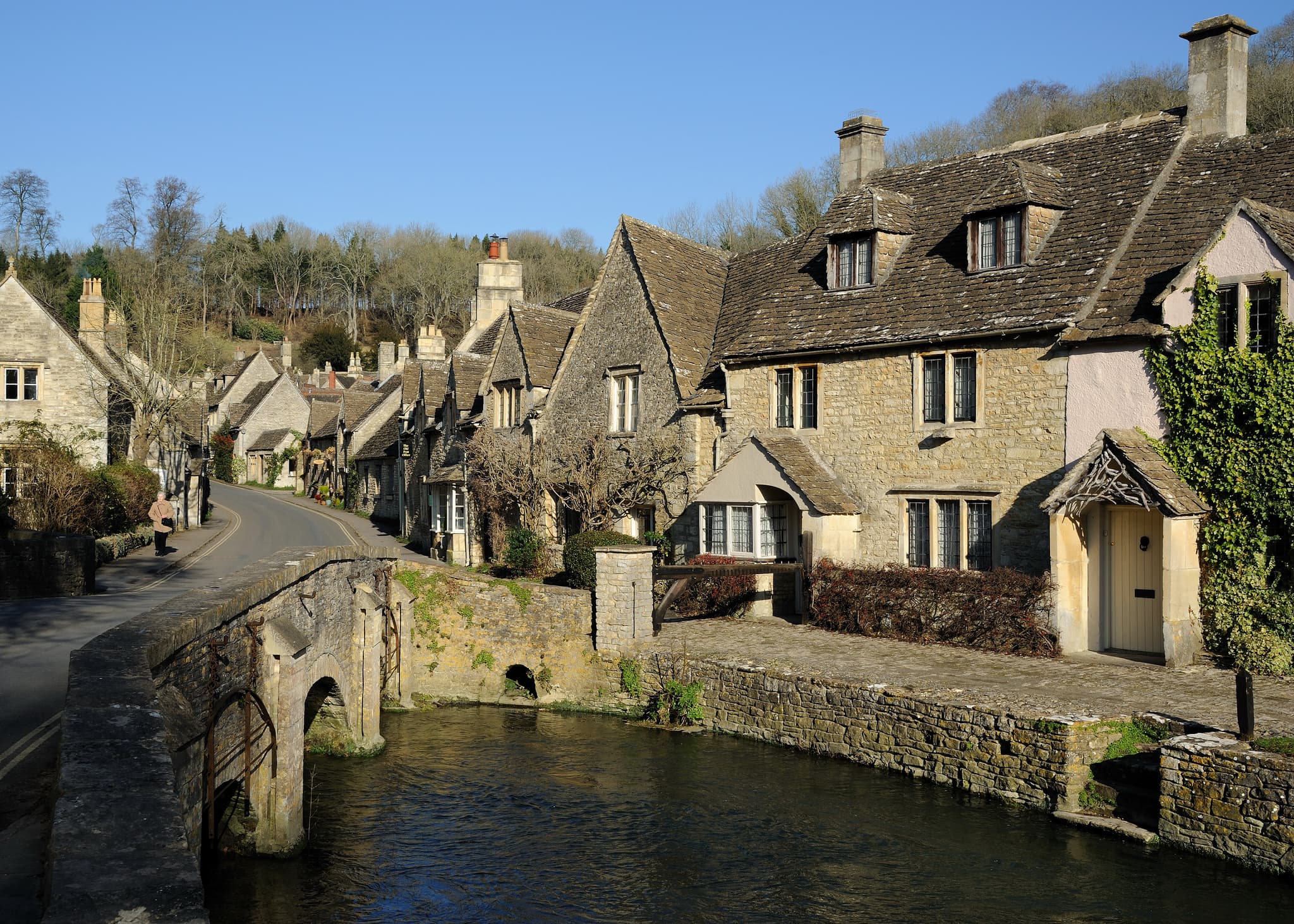 #9 Bibury, England — Top 10 Most Photogenic Small Towns
