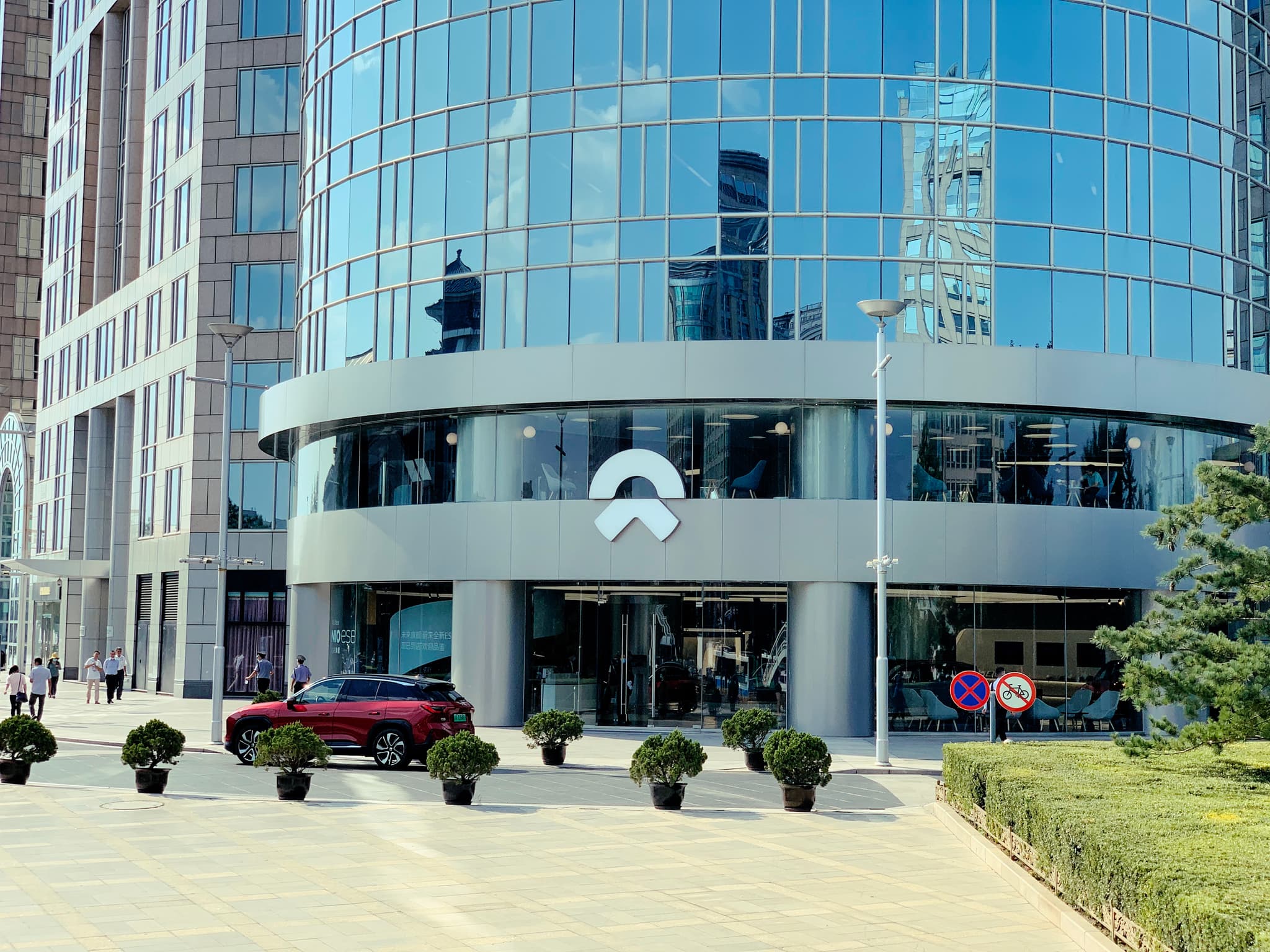 #8 Zeekr (Geely) — Top 10 Chinese Electric Vehicle Brands 2026