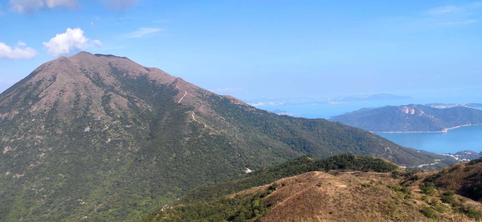 #3 Sunset Peak (Lantau Trail Stage 2) — Top 10 Hiking Trails in Hong Kong 2026